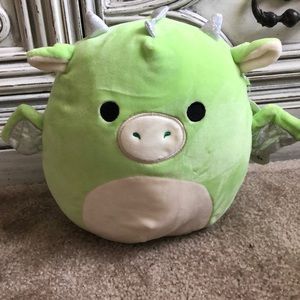 Desmund the dragon Squishmallow